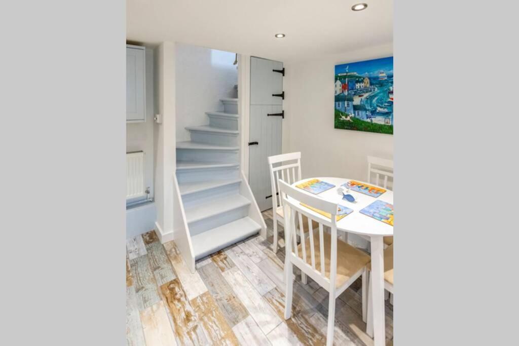 Smuggler'S Cottage Broadstairs Exterior photo